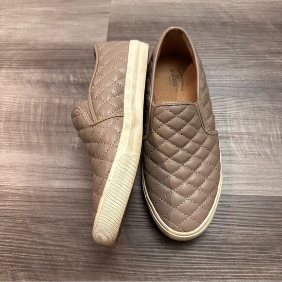 G.H Bass & Co women’s tan leather quilted loafers size 6.5 - Picture 4 of 12